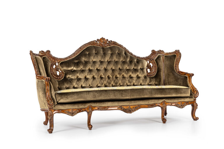 SPANISH A Sofa-3