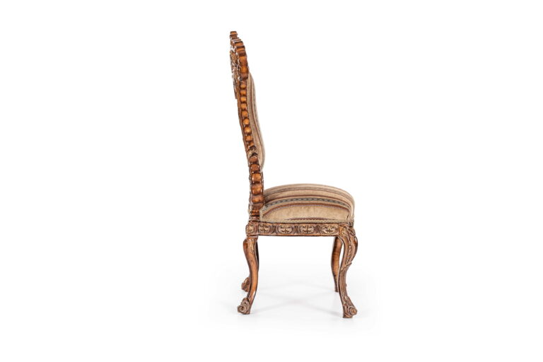 SPANISH B Host chair-3