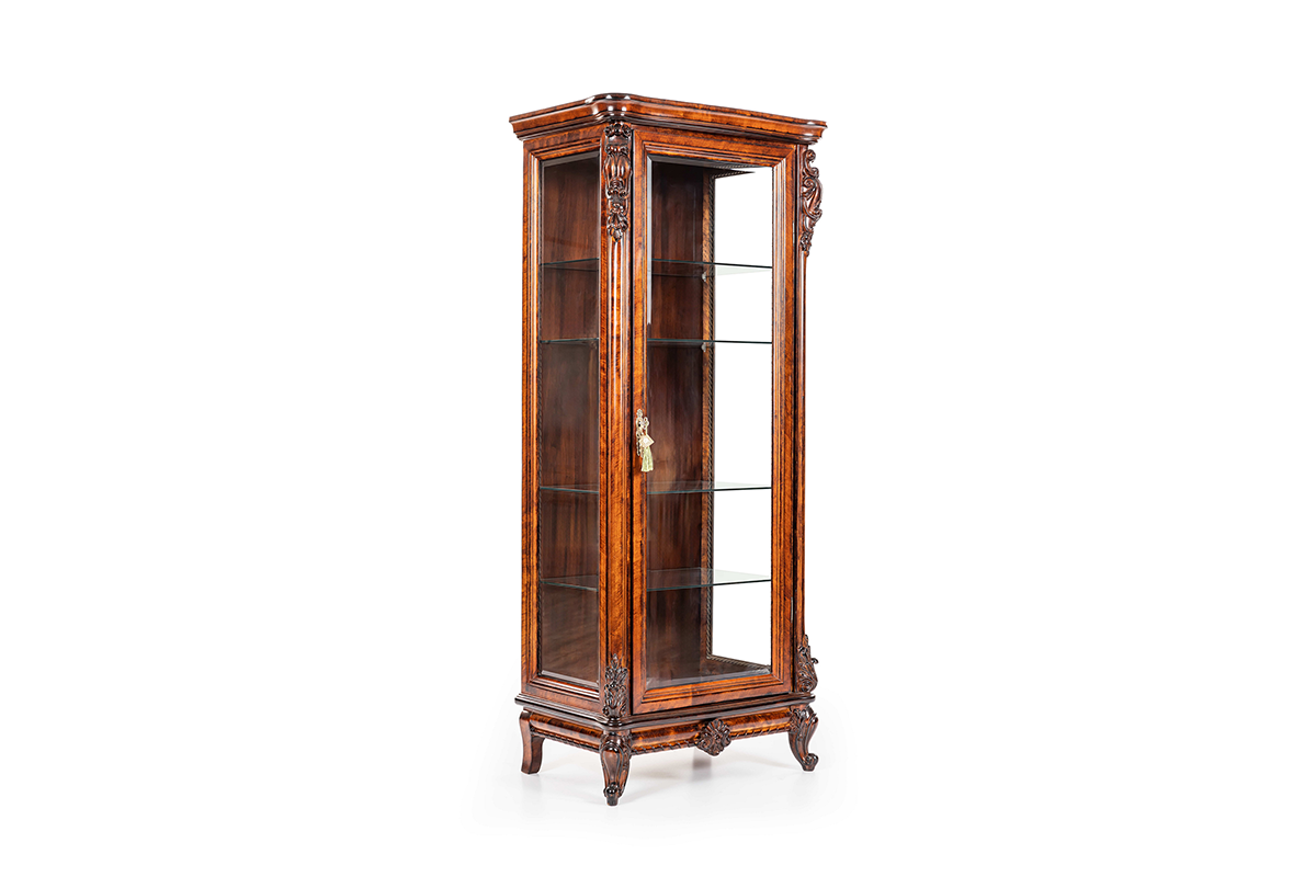 ITALO-Long-Display-cabinet