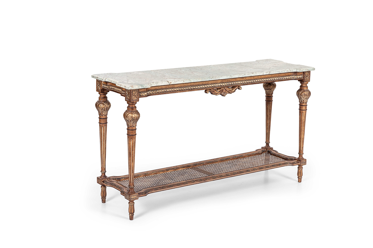 SOFA-table